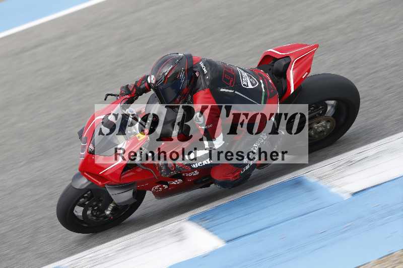 Archiv-2025/01 24.-27.01.2025 Moto Center Thun Jerez/schwarz-black/991